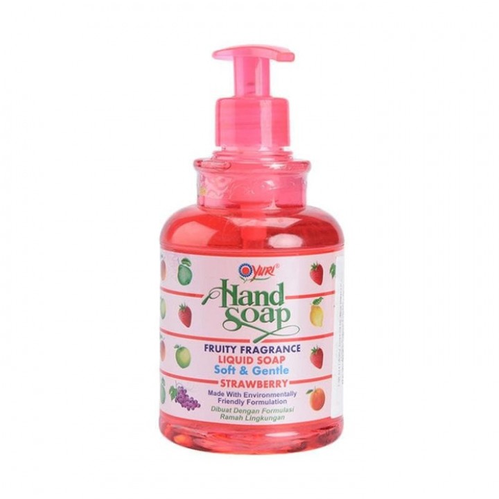 Yuri soap strawberry botol 410ml